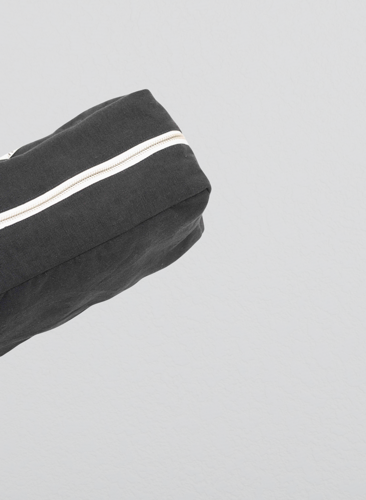 Reza Cosmetic Pouch- Black