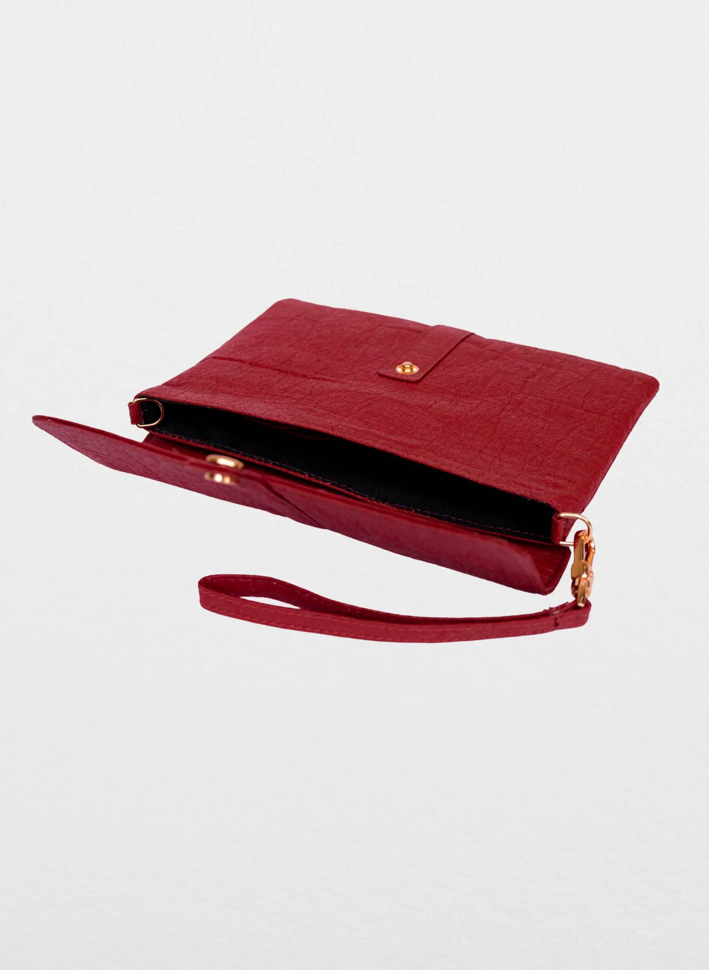 Amari Vegan Wristlet - Mulberry