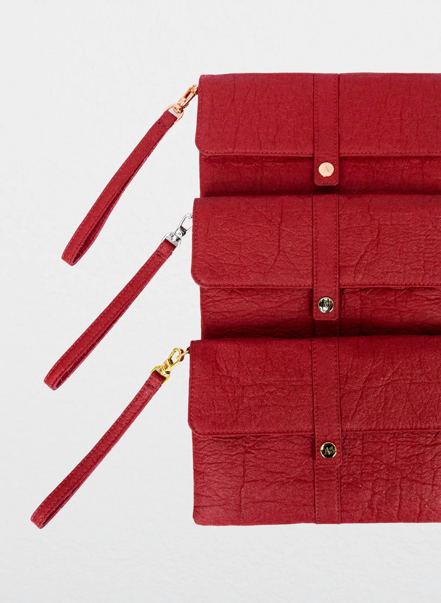 Amari Vegan Wristlet - Mulberry